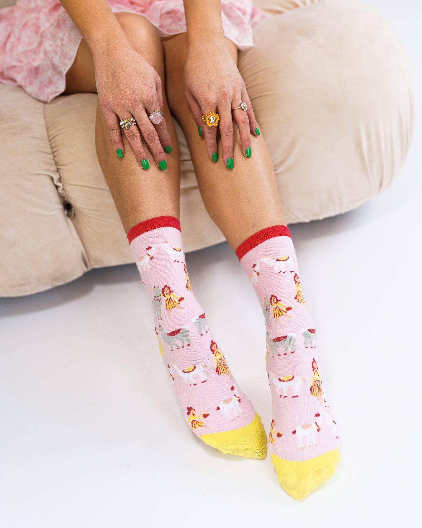 Women's Kawaii Llama Socks - Sock Candy