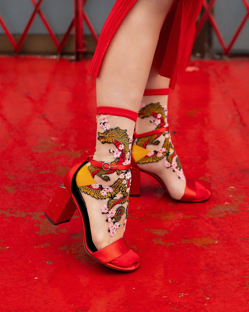 Blossom Patterned Sheer Socks